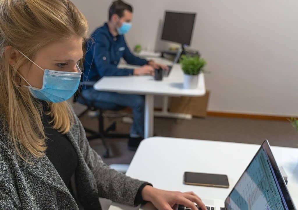 Hoe zorg je voor een goede werk-privébalans bij digitaal werken?